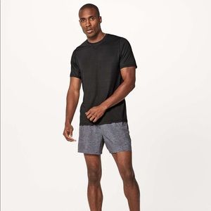 SOLD! Lululemon Men’s Pack ‘N Dash short sleeve